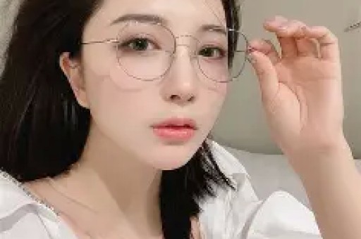 不到48小时曝3大瓜！被抓进去、葬礼大笑、同去酒店牵扯全红婵